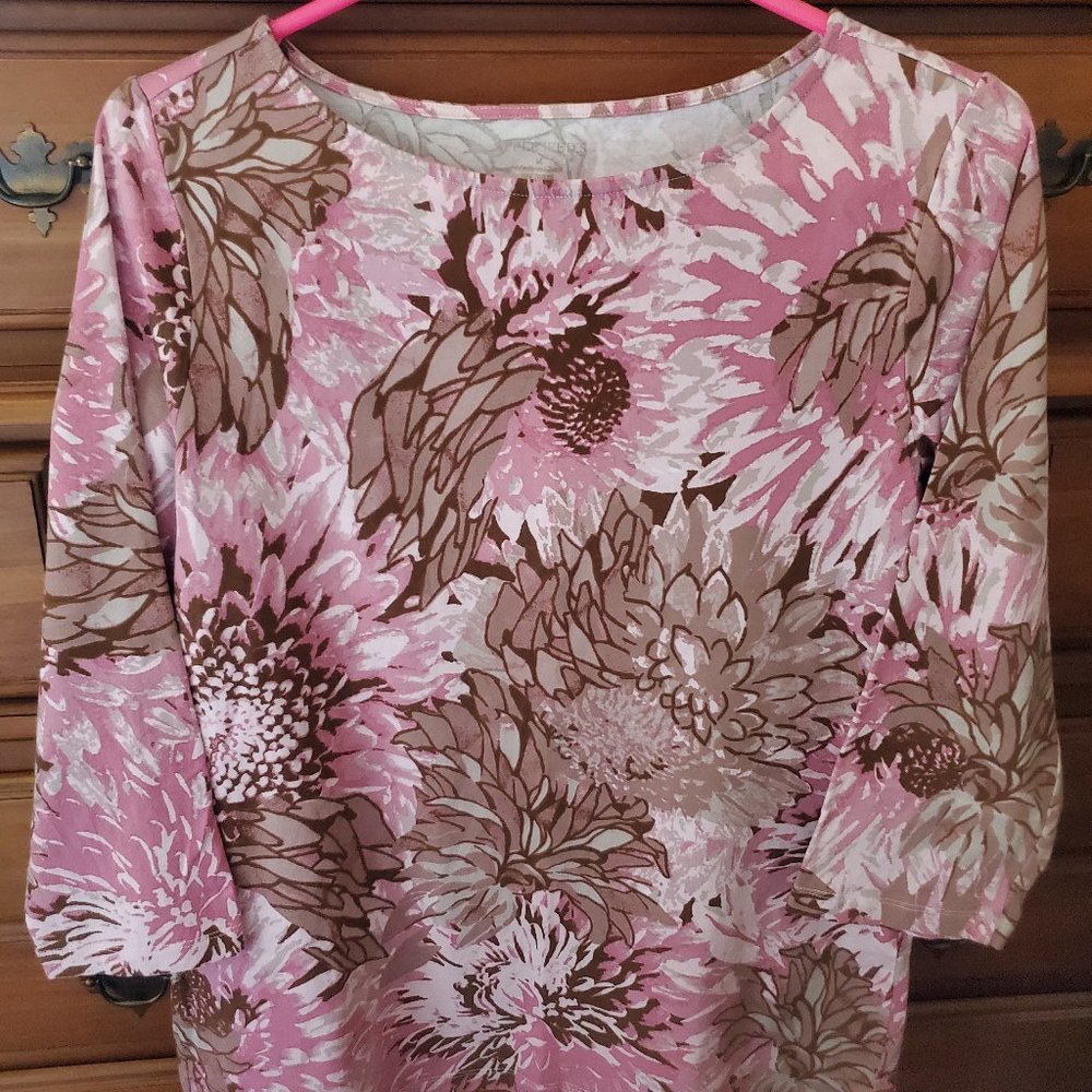 APPLESEED'S "STAIN GLASS" FLORAL PRINT TOP